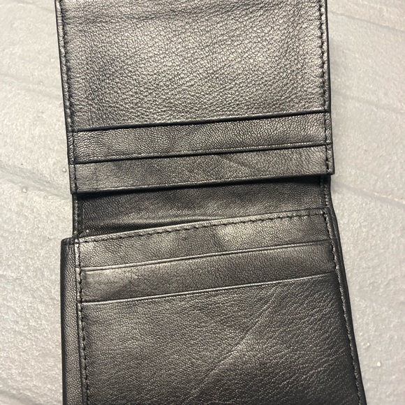 Leather wallet - Picture 3 of 3